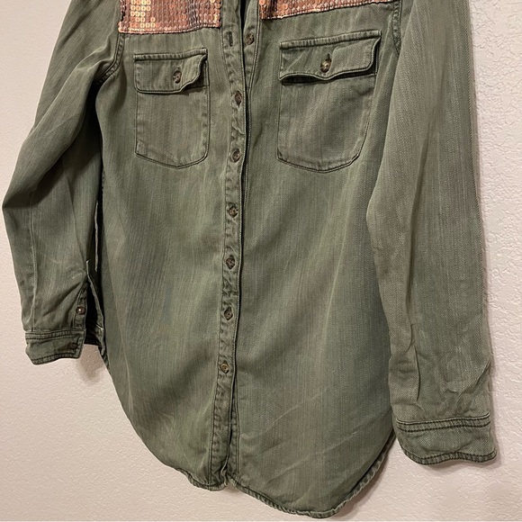 Anthropologie Olive Green and Bronze Sequin Button Down Shirt Size 8 - Picture 11 of 16